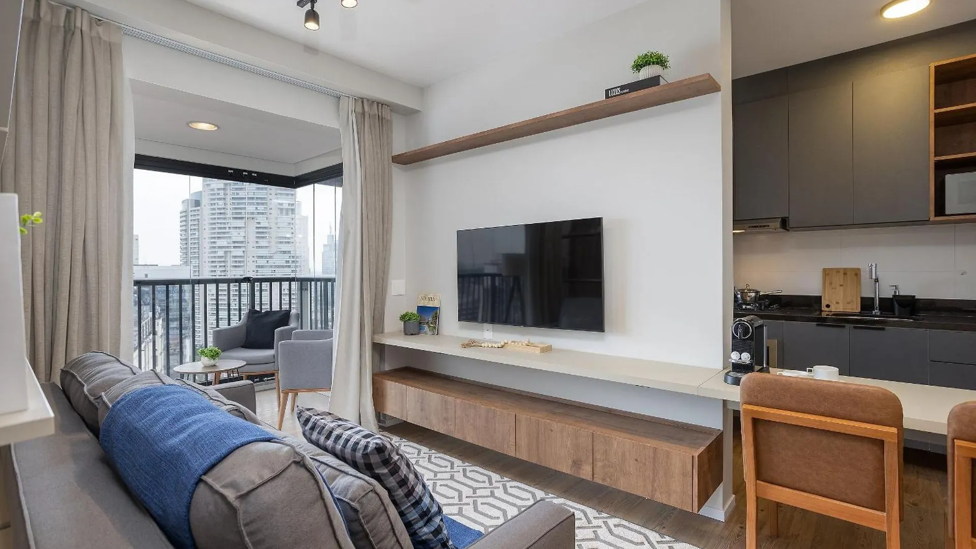 Apartament Expand Pinheiros São Paulo 0*,